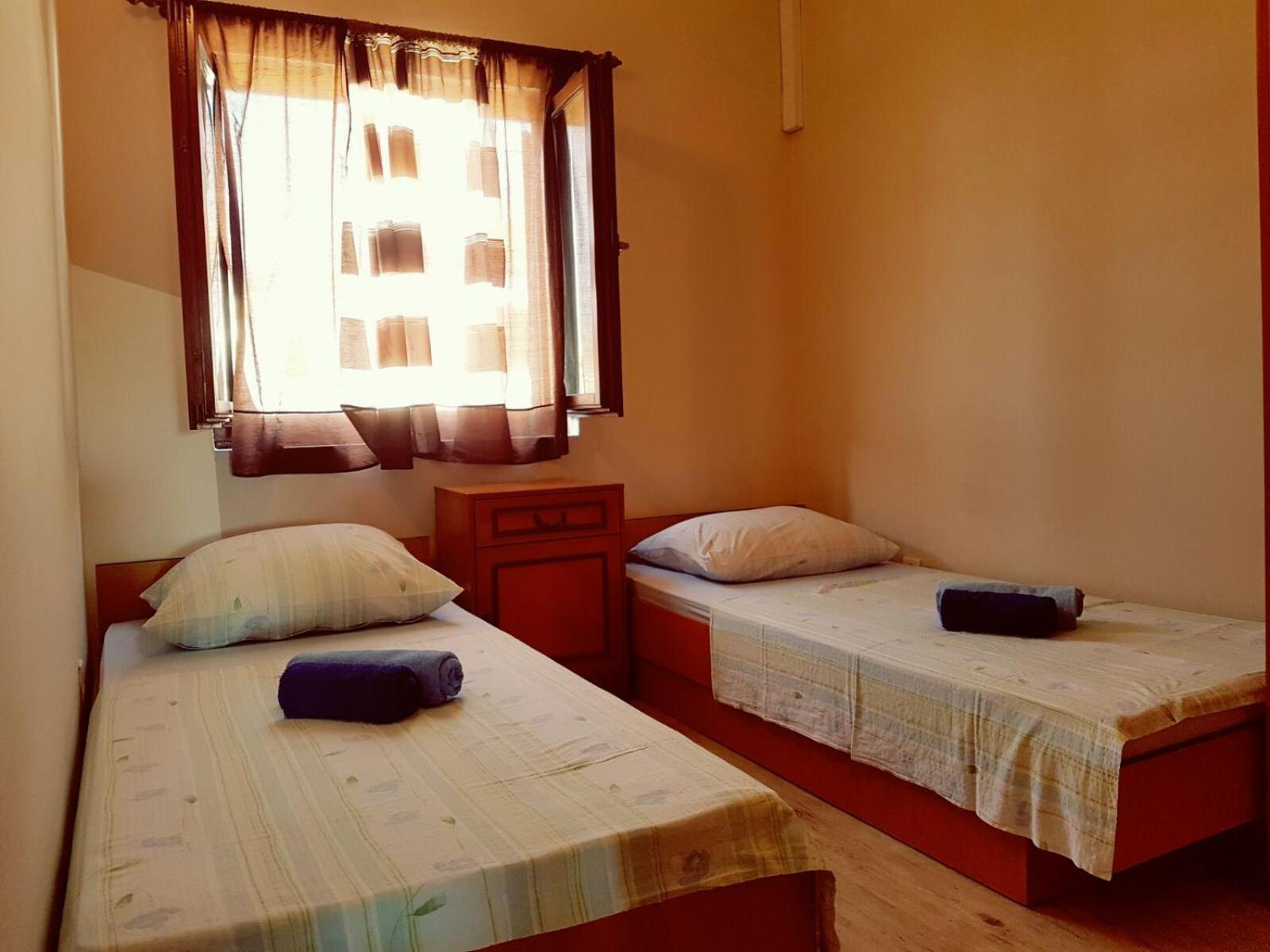 Apartments Marta Trogir Habitación foto