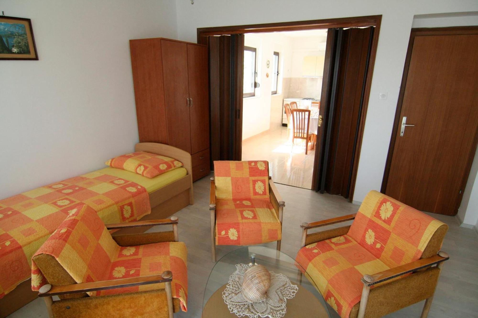 Apartments Marta Trogir Habitación foto